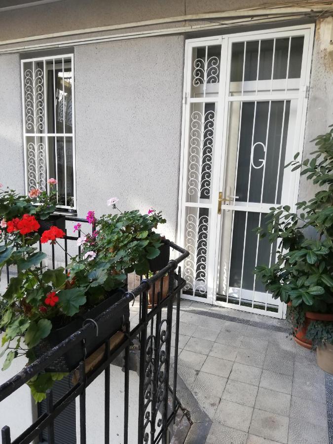 Embassy Studio Apartment Citypark Budapest Exterior foto